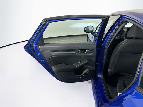 Used 2023 Honda Civic Sport image 25