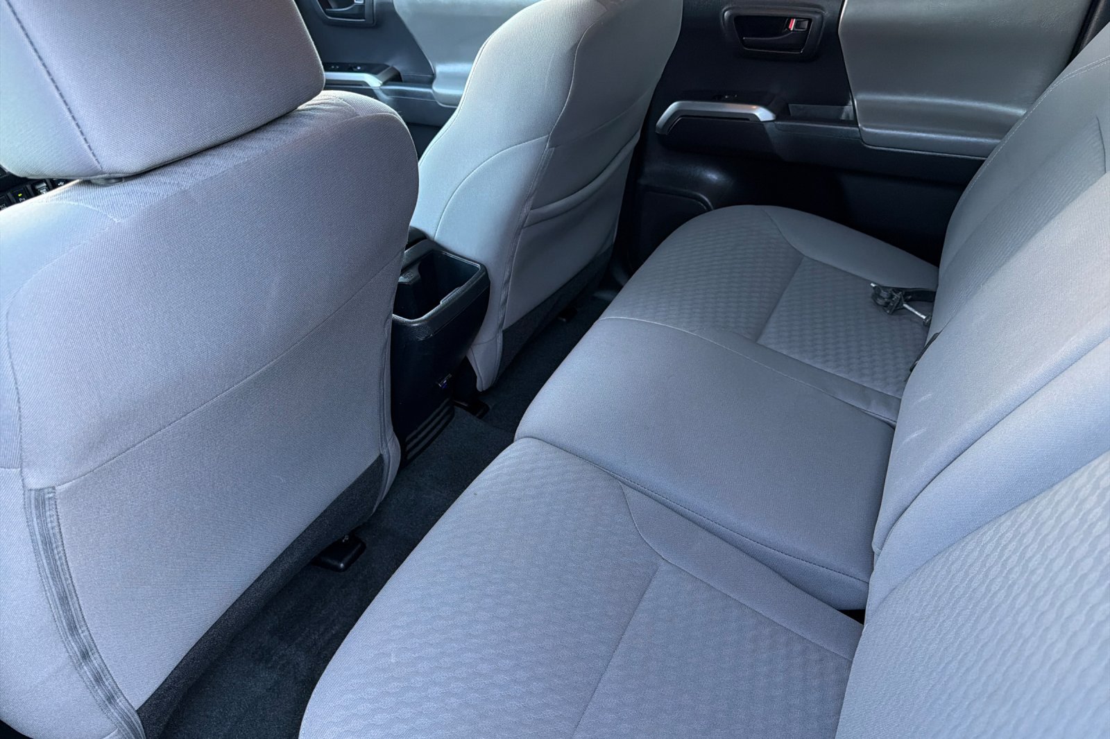 Used 2023 Toyota Tacoma SR5 RWD image 12