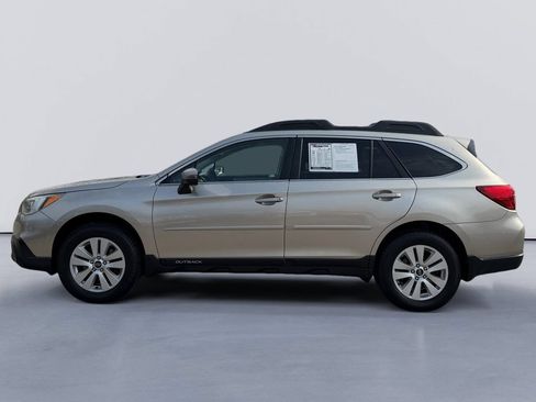 Used 2016 Subaru Outback 2.5i Premium AWD/4WD image 6