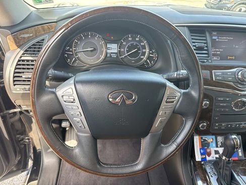 Used 2016 INFINITI QX80 4WD w/ All Season Package image 22