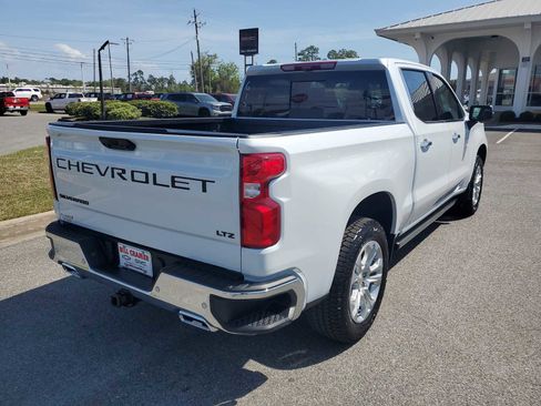 New 2026 Chevrolet Silverado 1500 LTZ w/ LTZ Premium Package AWD/4WD image 6