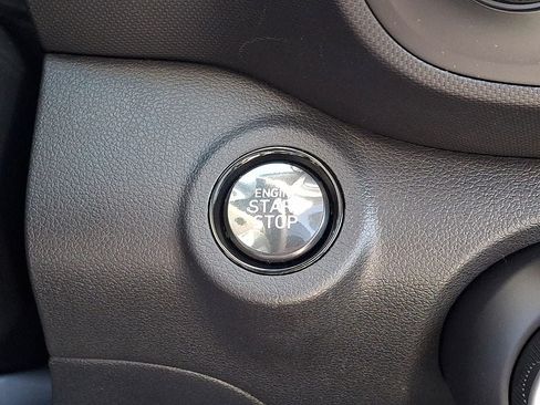 New 2026 Hyundai Venue SEL FWD image 16