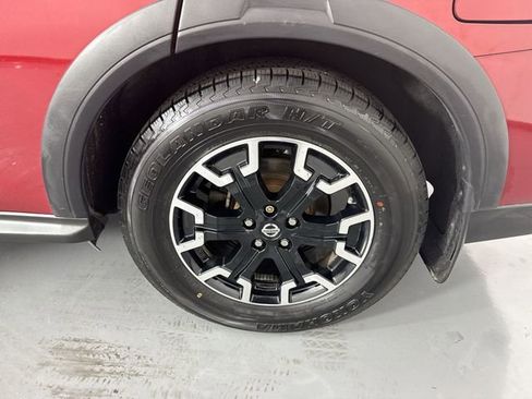 Used 2019 Nissan Pathfinder SL AWD/4WD image 5