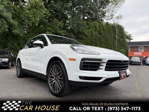 Used 2021 Porsche Cayenne AWD/4WD image 10