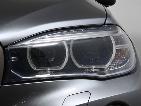 Used 2017 BMW X6 xDrive35i image 11