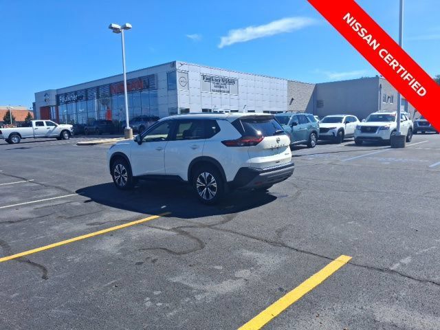 Certified 2023 Nissan Rogue SV w/ SV Premium B Package AWD/4WD image 10