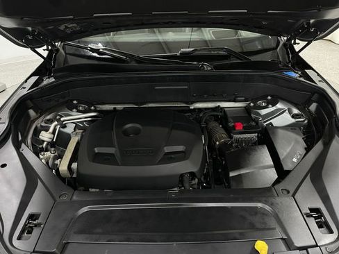 Used 2017 Volvo XC90 T6 Inscription w/ Vision Package image 27