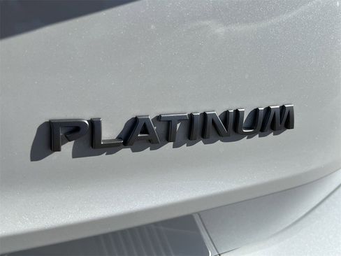 Certified 2025 Nissan Rogue Platinum w/ Tech Package image 6