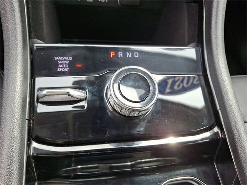 Used 2021 Jeep Grand Cherokee L Limited w/ MOPAR Finishing Package image 19