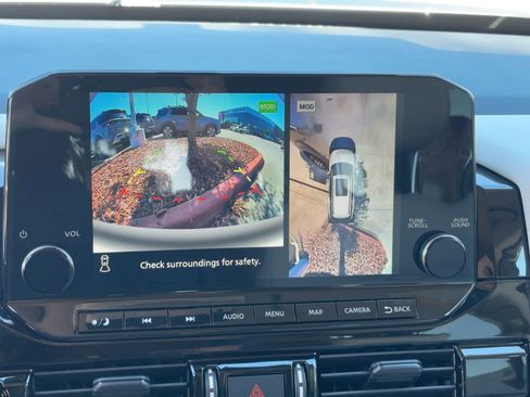 New 2025 Nissan Pathfinder SL w/ Cargo Package image 24