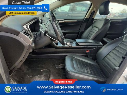 Used 2018 Ford Fusion SE w/ Equipment Group 602A FWD image 9