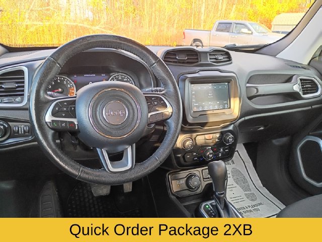 Used 2021 Jeep Renegade Latitude w/ Convenience Group AWD/4WD image 10