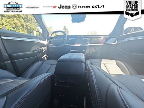 Used 2024 Jeep Wagoneer Limited AWD/4WD image 22