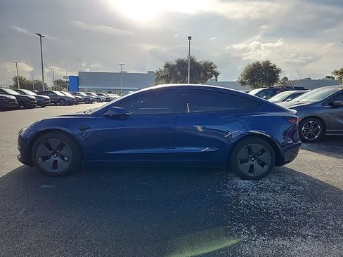 Used 2022 Tesla Model 3 Long Range AWD/4WD image 6