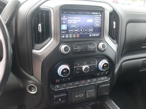 Used 2020 GMC Sierra 3500 Denali w/ Denali Ultimate Package image 23