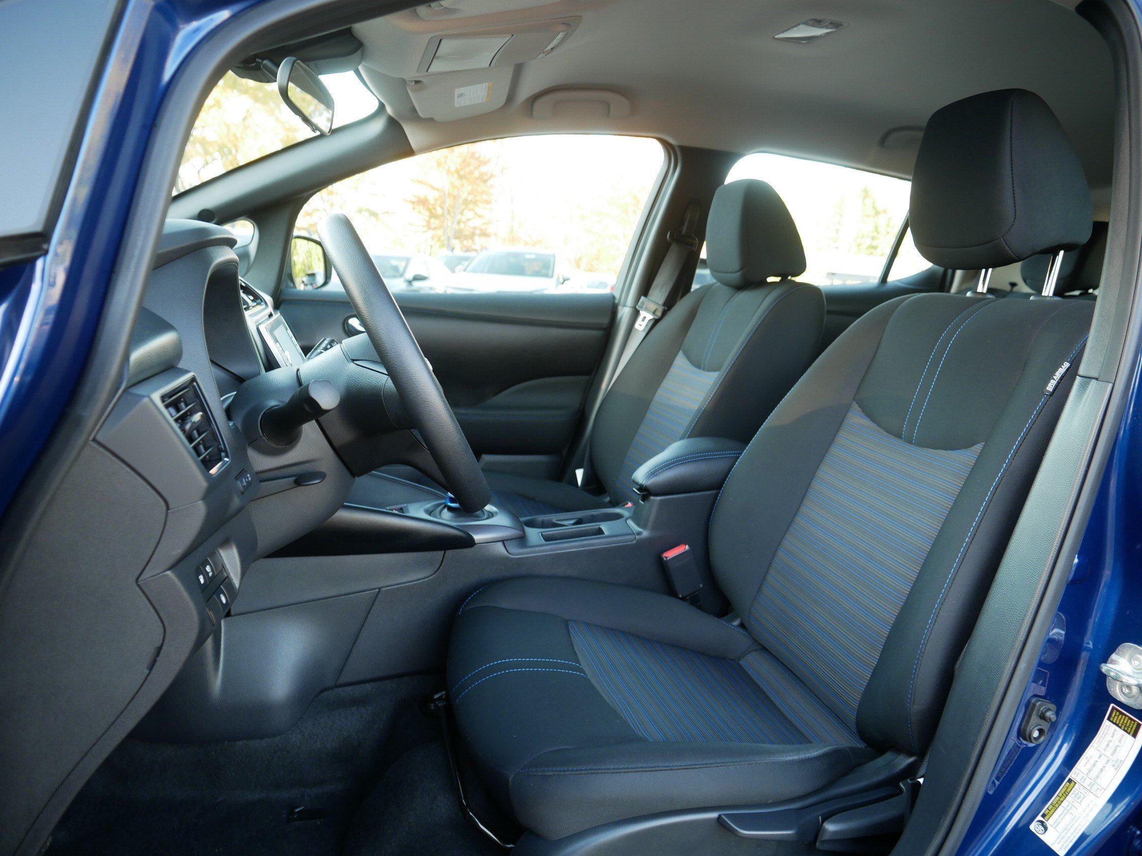 Certified 2025 Nissan Leaf S FWD image 34