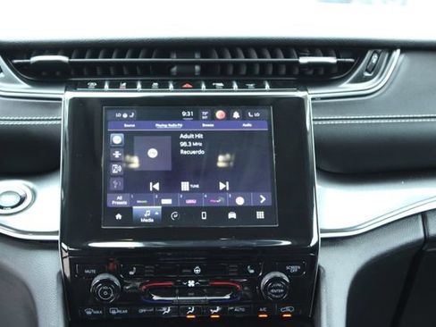 Used 2023 Jeep Grand Cherokee L Laredo w/ Luxury Tech Group I RWD image 16