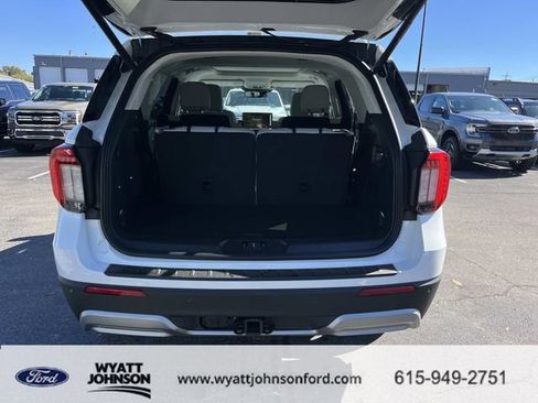 New 2026 Ford Explorer Platinum w/ LUX Leather Package image 12