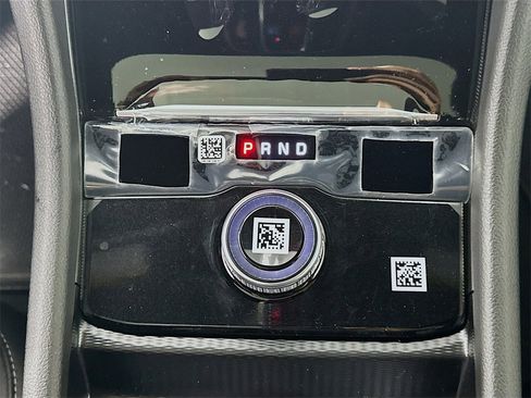 New 2025 Jeep Grand Cherokee Altitude image 12