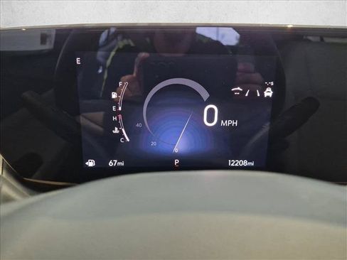 Used 2025 Buick Encore GX Sport Touring w/ Advanced Technology Package FWD image 11