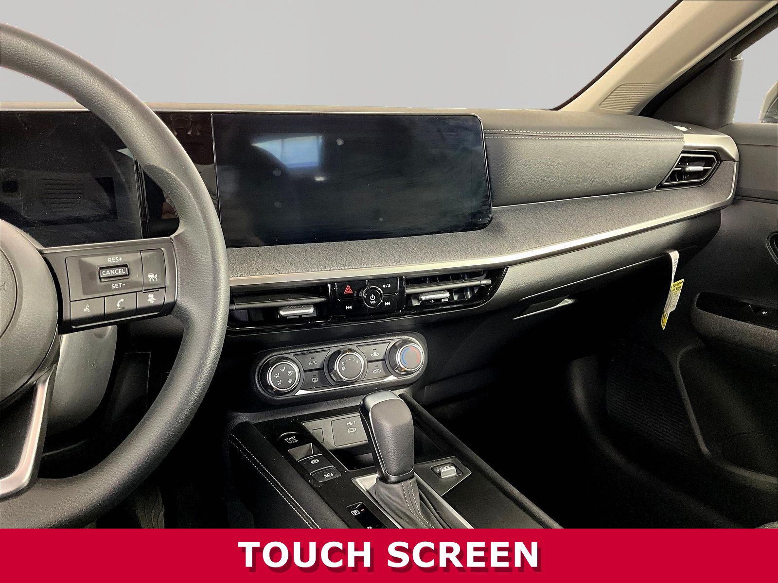 Certified 2025 Nissan Kicks SV AWD/4WD image 9