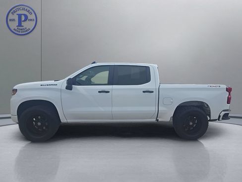 Used 2023 Chevrolet Silverado 1500 Custom w/ LPO, Dark Essentials Package AWD/4WD image 4