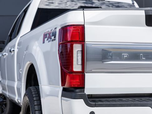 Used 2020 Ford F250 Platinum w/ FX4 Off-Road Package image 13