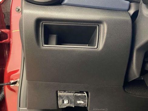 New 2025 Nissan Versa SV w/ Trunk Package image 18