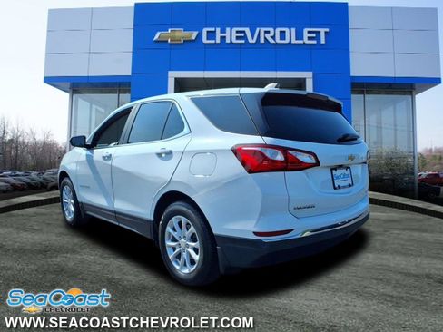 Used 2021 Chevrolet Equinox LT image 3