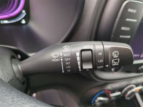 Used 2023 Kia Soul LX w/ Option Group 015 image 17