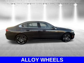 Used 2026 BMW 530i RWD video 3