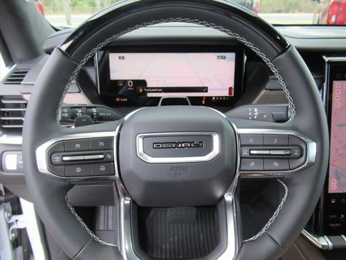 New 2026 GMC Acadia Denali Ultimate FWD image 24