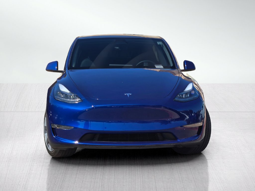Used 2023 Tesla Model Y Long Range AWD/4WD image 3