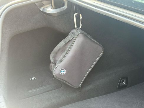 Used 2016 BMW 750i xDrive AWD/4WD image 44