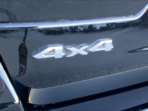 Used 2023 Jeep Grand Cherokee Limited image 30