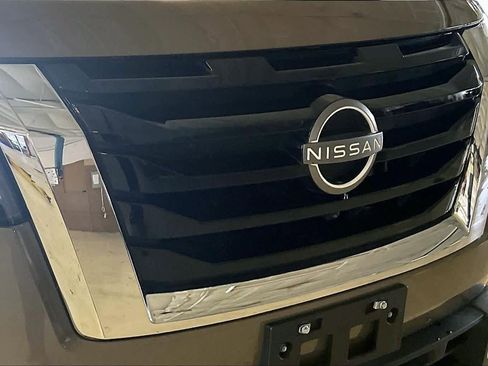 Used 2024 Nissan Pathfinder Platinum w/ Cargo Package AWD/4WD image 30