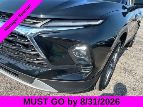 Used 2024 Chevrolet Blazer LT w/ Convenience Package FWD image 9
