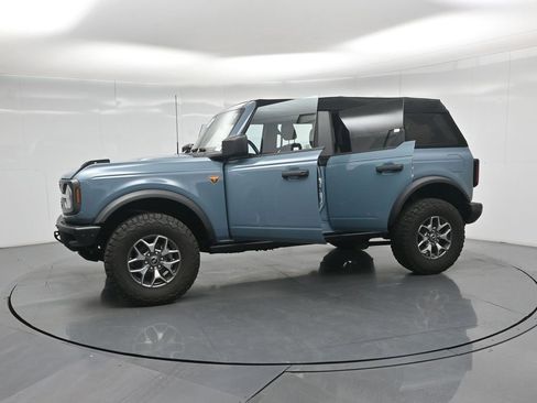 Certified 2021 Ford Bronco Badlands AWD/4WD image 36