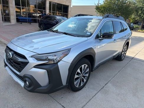 Used 2023 Subaru Outback Limited AWD/4WD image 2