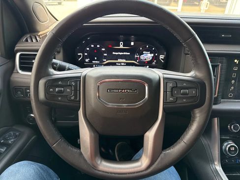 Used 2022 GMC Yukon Denali AWD/4WD image 23