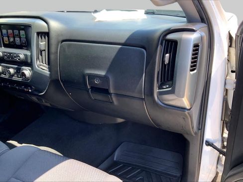 Used 2018 Chevrolet Silverado 1500 LT w/ Texas Edition AWD/4WD image 19
