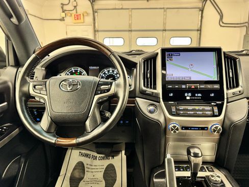 Used 2021 Toyota Land Cruiser AWD/4WD image 28