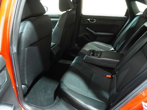 Used 2025 Honda Civic Sport image 13