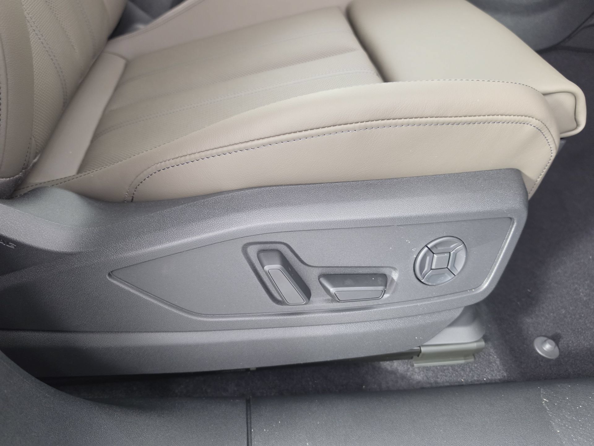 New 2026 Audi Q5 Prestige AWD/4WD image 41