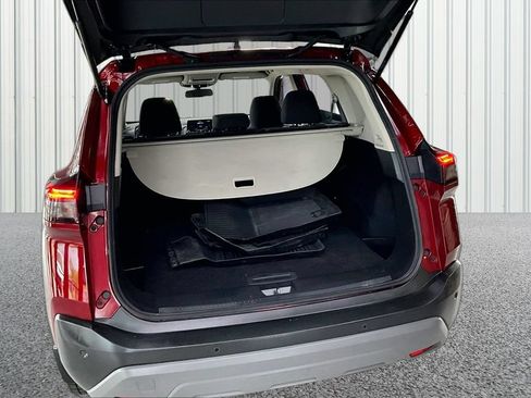 Used 2022 Nissan Rogue S AWD/4WD image 23