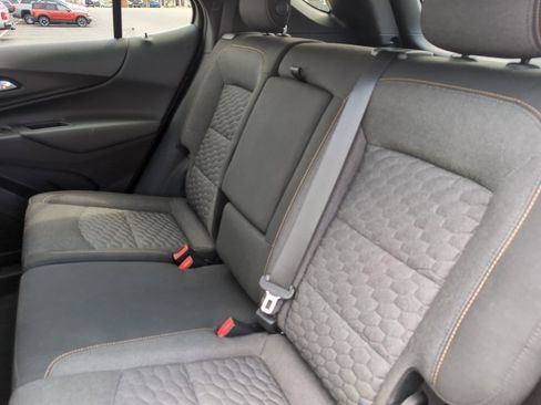 Used 2018 Chevrolet Equinox LT image 13