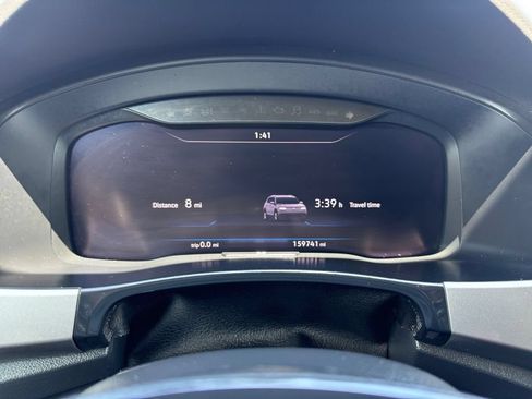Used 2019 Volkswagen Atlas SEL R-Line FWD image 19