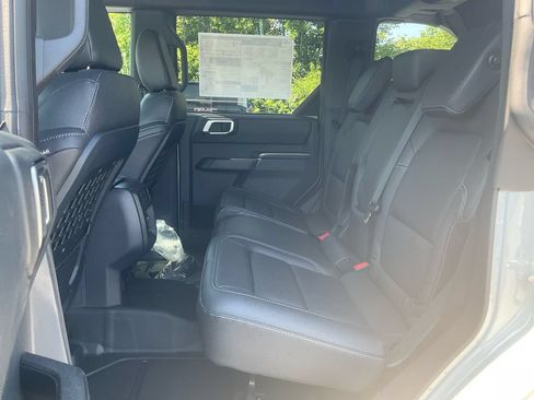 New 2026 Ford Bronco Big Bend w/ Black Diamond Package AWD/4WD image 14