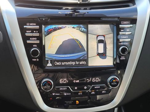 Certified 2017 Nissan Murano Platinum w/ Platinum Technology Package image 30