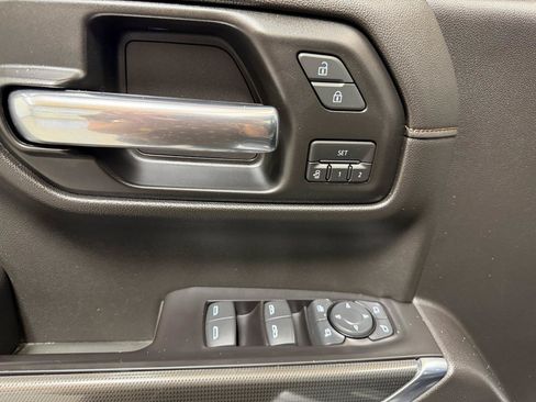 Used 2019 GMC Sierra 1500 AT4 w/ AT4 Premium Package AWD/4WD image 13